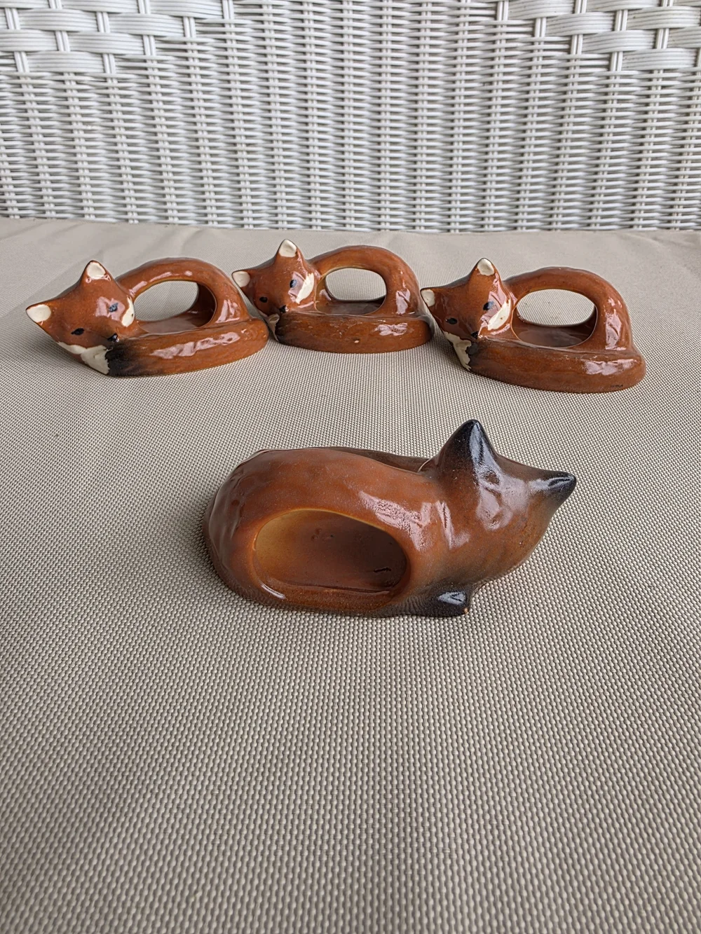 Vtg Foxfield Ceramic Napkin Rings Signed Woodland Fox Set Of 4 Tablescape Collec